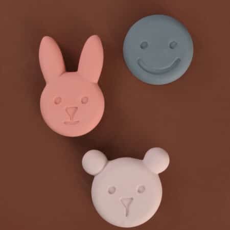 Alternative view of Bear | Pink