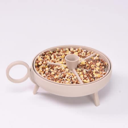 Alternative view of Sprouting planter | Beige