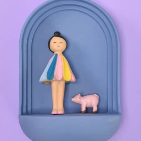 Alternative view of Curiosity cabinet | Cobalt